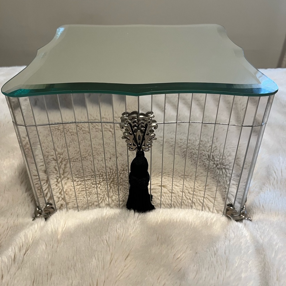 Bombay Company Beveled Mirror Glamour Jewelry Box